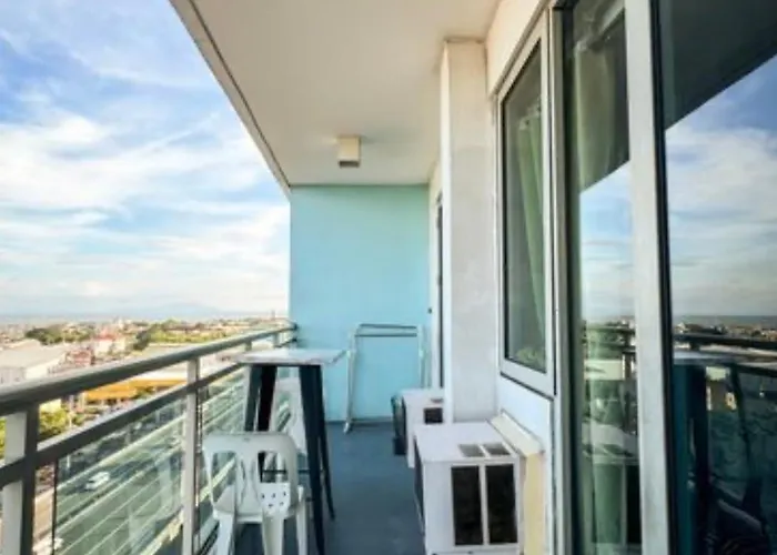 2 Bedroom With Balkony * Manila